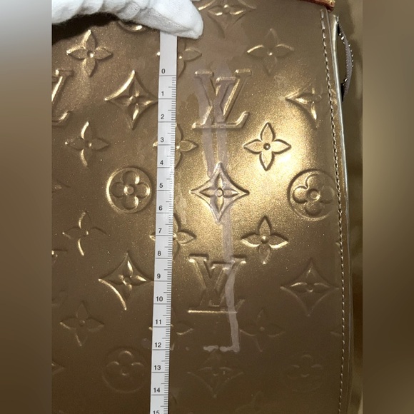 Louis Vuitton Vernis Brea GM Beige Poudre(Gold Beige) - Picture 14 of 17